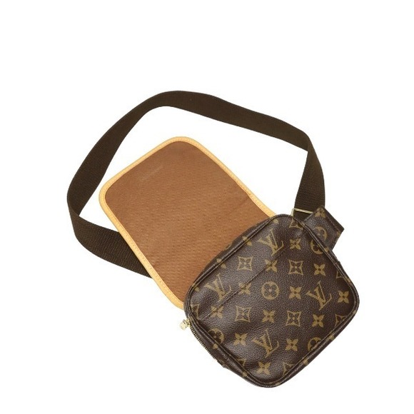 Louis Vuitton Monogram Bosphore Body Bag - Picture 10 of 13